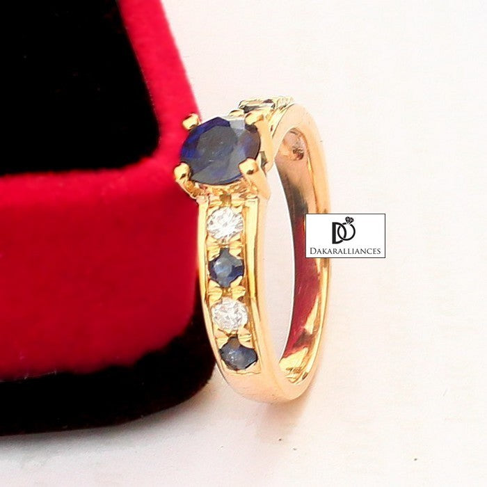 Bague de fiançailles Saphir, diamants en or 18 carats (1462653485108)