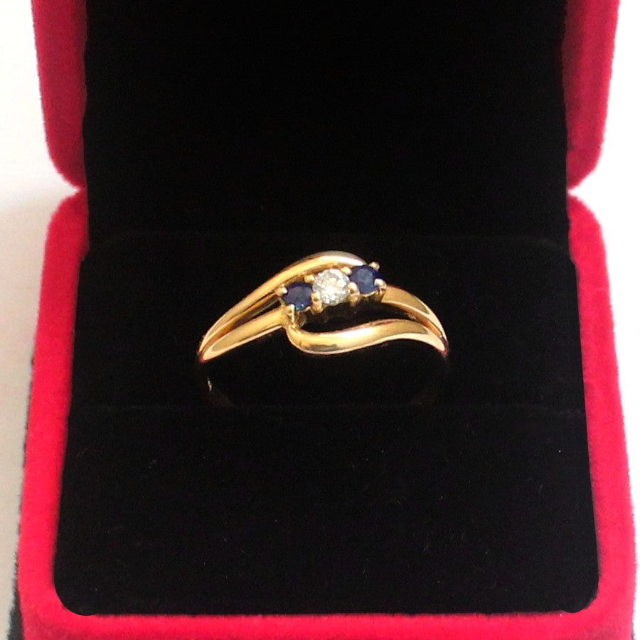 Bague en or, saphir, diamants (4884006994058)