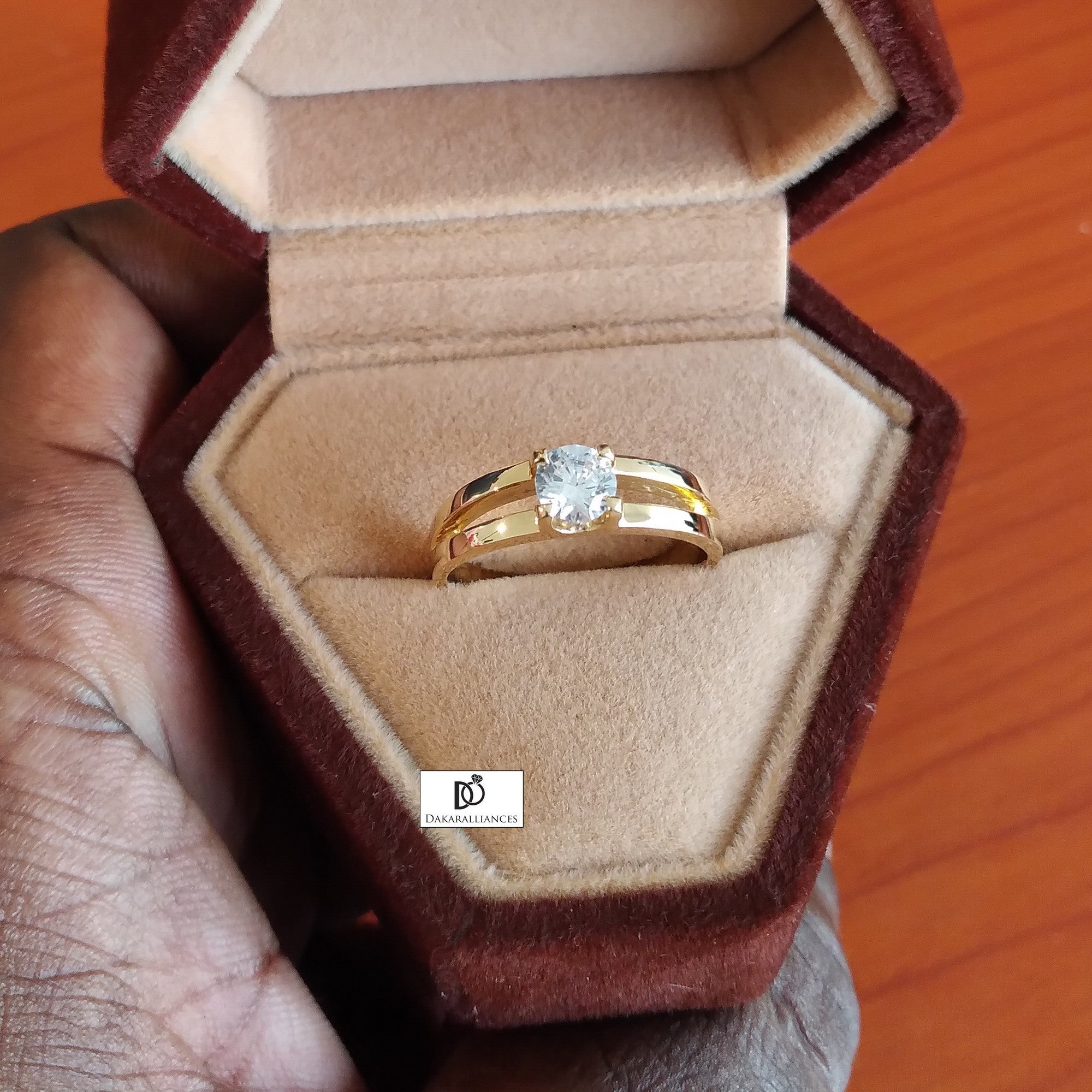 Bague ELIKA en or et zirconia