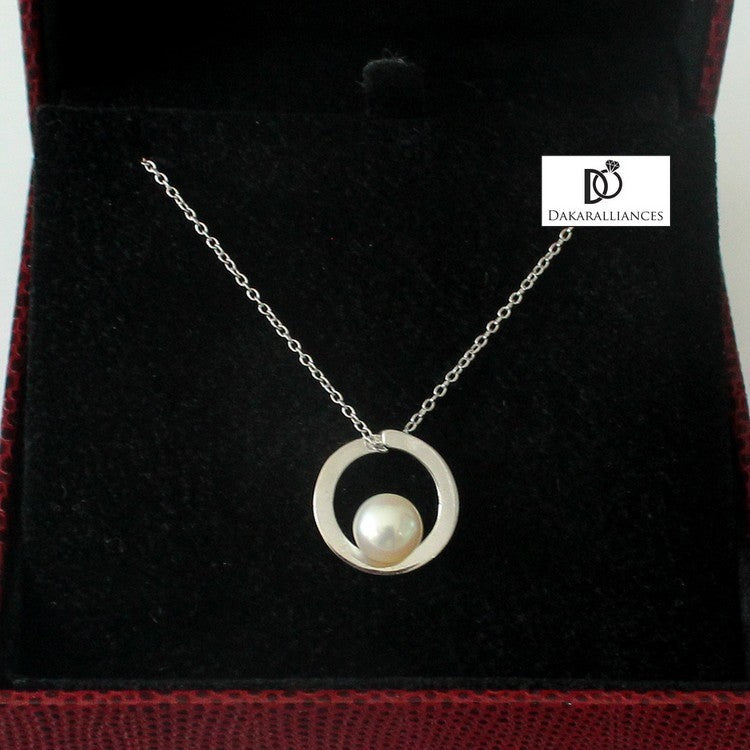 Collier perle Akoya en or blanc